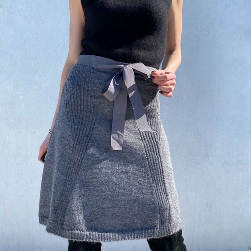Stefanel knitted skirt like new, gray, size S