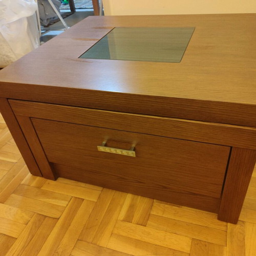 Folding coffee table new in cherry wood finish