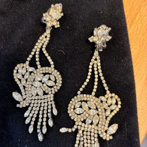 Vintage clip earrings used, 1990