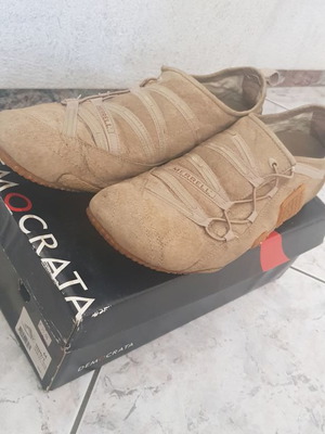 Παπούτσια Merrell καινούργια, νούμερο 46, μπεζ sneakers
