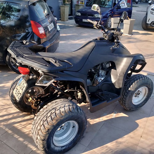 Atv 250 cc like new, 540 km, recently inspected