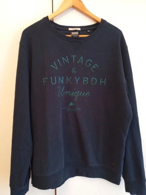 Funky Buddha sweatshirt used, size 2XL, blue