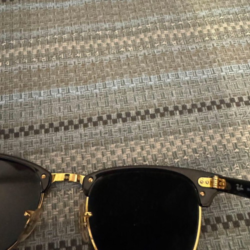 Ray-Ban RB3016 Clubmaster sunglasses authentic