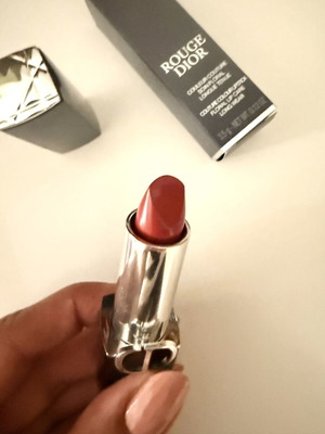 Κραγιόν Rouge Dior Velvet 720 Icone καινούργιο