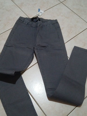 Gray denim pants with elastic waist, size S