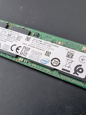 Intel SSD SATA M.2 256GB μεταχειρισμένο
