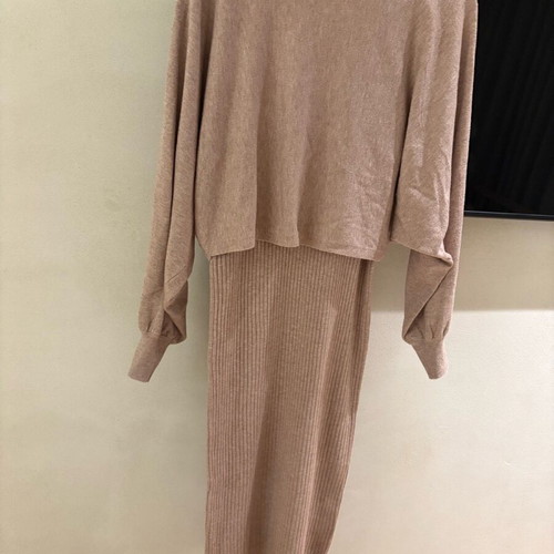 Knitted dress like new, 2 pieces, pink, size S-M