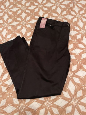 Black satin pants new, size XXL