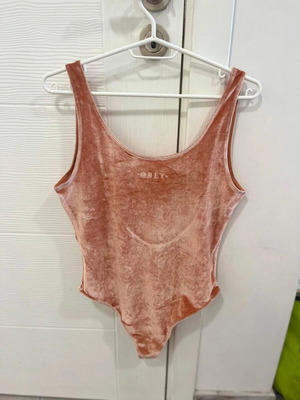 Obey Layla Velour Pink Open Back Stretchy Bodysuit Size Medium like new