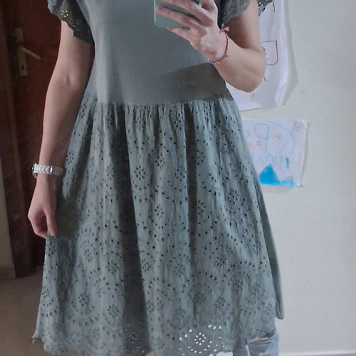 Cotton dress like new, one size, green