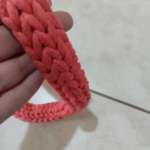 Handmade chunky coral red knitted necklace