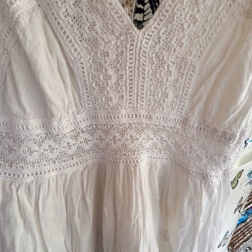 Summer dress used white with lace and honeycomb back elastic