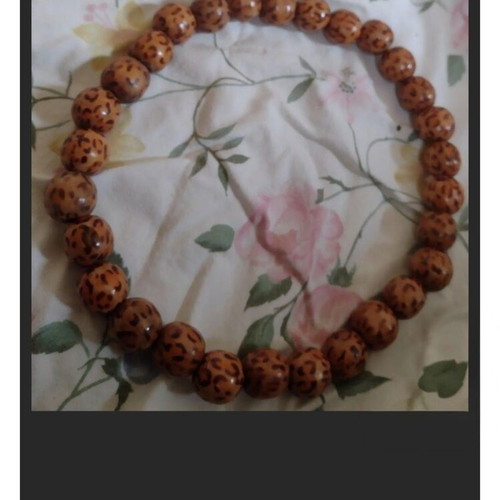 Leopard Print Necklace new, elegant and universal size