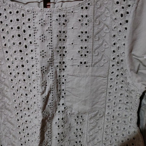 Blouse with lace front and elbow-length sleeves new, size S-M, 100% cotton