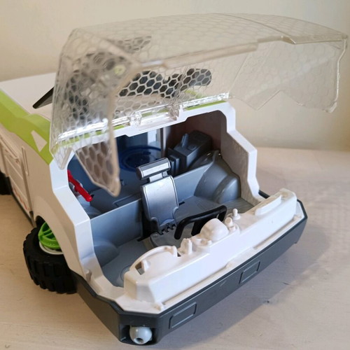 Playmobil vehicle used with missing parts and breaks