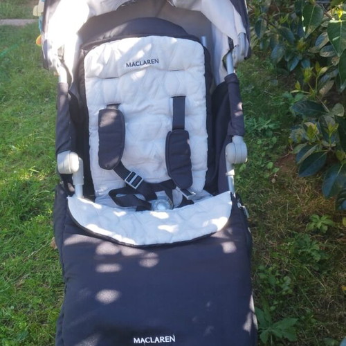 Maclaren Techno XLR stroller like new Silver Black 7.5kg