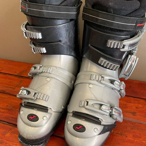 Nordica F6.5 alpine ski boots used, size 29.5 (45.5)