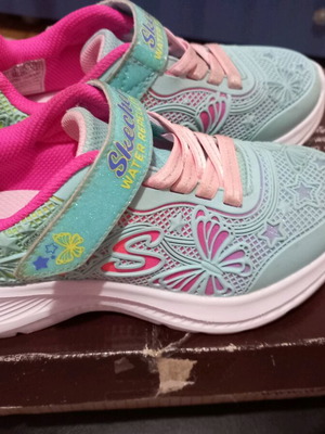 Skechers Jumpstes 2.0 used turquoise athletic shoes size 28