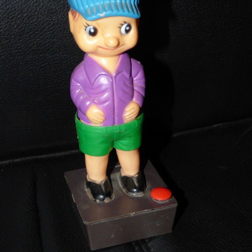 Water sprinkler toy used, vintage