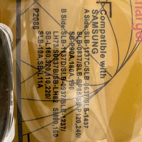 Battery charger for camera, like new