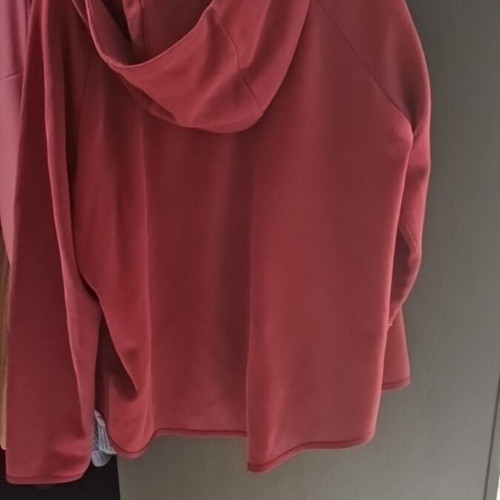 Nike jacket burgundy with hood like new, size L