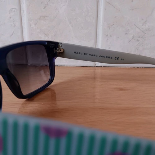 Vintage Marc Jacobs MMJ 096/N/S DRN JJ sunglasses like new, blue gradient lenses