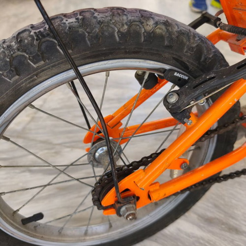 Children's 16-inch city bike for ages 6-8