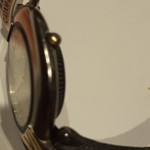 Catamaran wristwatch used Swiss Made
