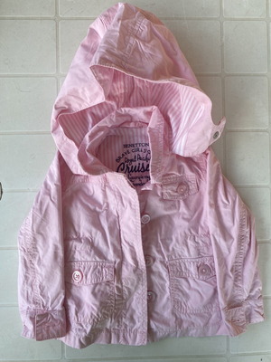 Benetton baby jacket pink with hood and striped lining, size 74 cm