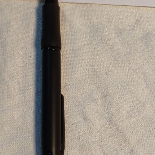 Multicolor pen with refills like new
