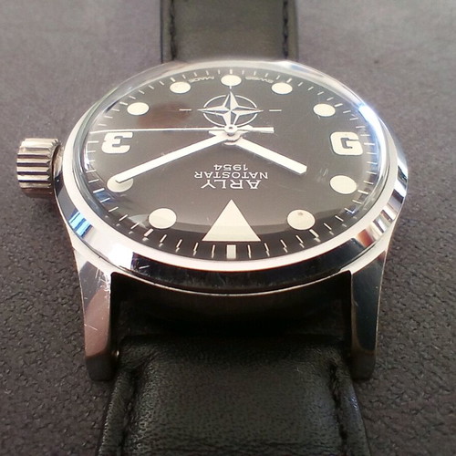 Arly Natostar 1954 new Swiss collectible wristwatch