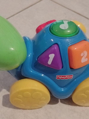 Fisher-Price turtle toy with numbers and counting song
