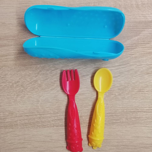 Playskool baby feeding set spoon and fork in case like new