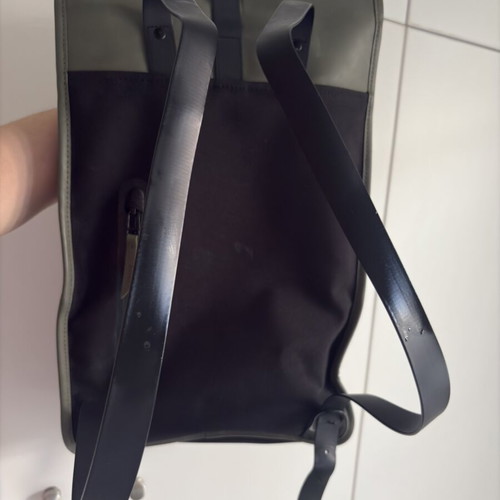 Rains backbag large size like new, olive green and black