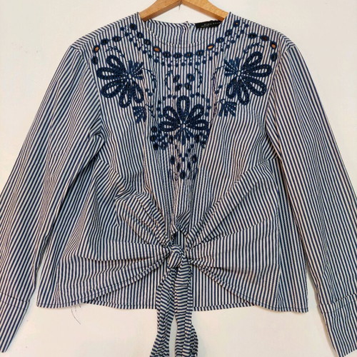 Zara women's striped blouse white blue with embroidery like new XS-Small