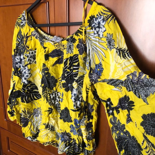 Lui e Lei women's floral shirt with wide sleeves size M