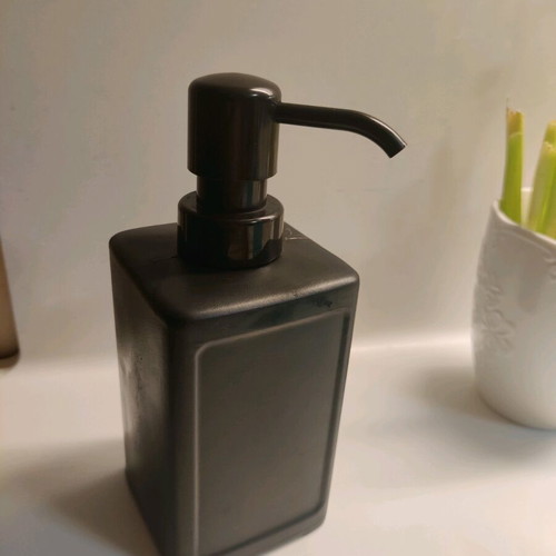 IKEA kitchen soap dispenser used with faulty pump