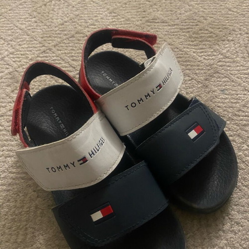 Tommy Hilfiger kids sandals like new, size 28, blue