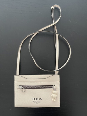 Tous Pop Pendant Cardholder Beige Like New with Strap