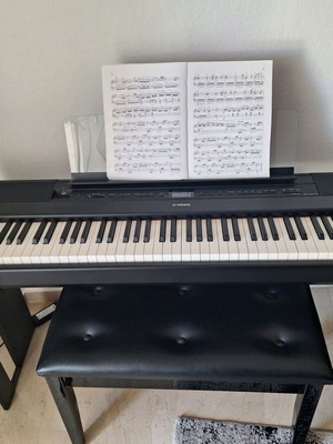 Yamaha P-515 Digital Piano like new