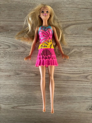 Barbie Dreamtopia doll used with lights and sounds by Mattel