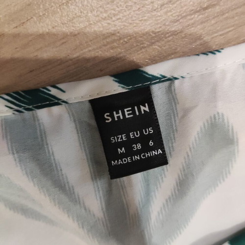 Shein summer dress new, size medium, length 1.23m