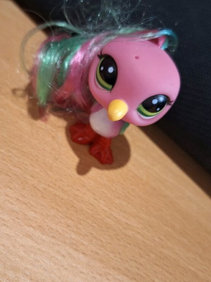 Lps Littlest Pet Shop figure size 5cm like new