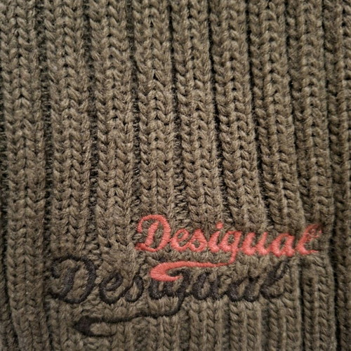 Desigual sweater No L like new, multicolored with olive