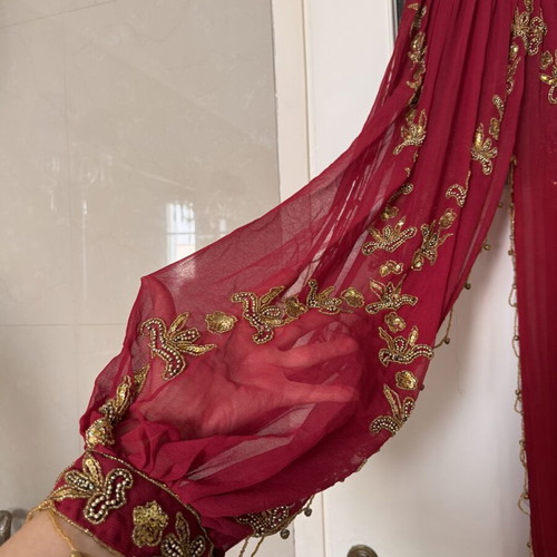 Authentic Hanoumissa Costume from Dubai like new