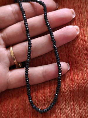Choker necklace with faceted black spinel onyx style beads, like new