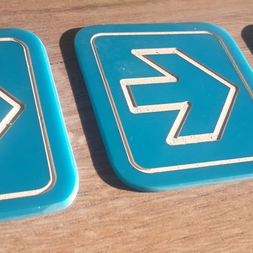 Engraved direction signs used, straight arrow 10x10 cm
