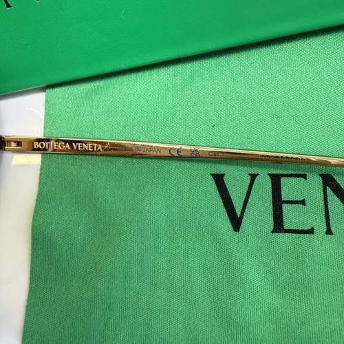 Bottega Veneta Aviator Sunglasses yellow, like new