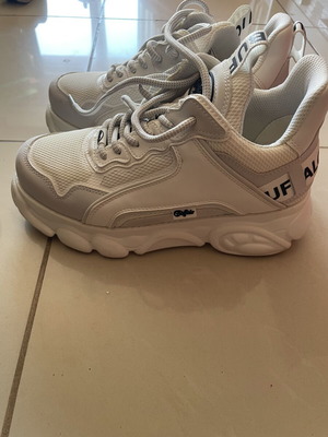 Buffalo sneakers like new, size 39, white and beige