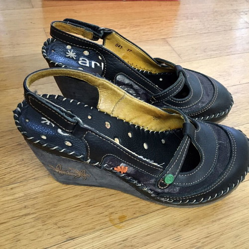 The Art Company leather platform sandals, size 37, black